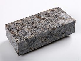 Kostka labradoryt